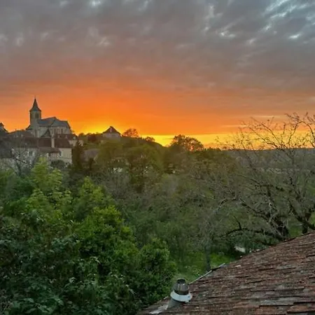 Oda ve Kahvaltı La Forge De